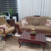 مبلمان ۸نفره کلاسیک به همراه میز و عسلی