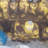 شیر کنترل هیدرولیک بیل کوماتسو|قطعات یدکی و لوازم جانبی|سراوان, |دیوار