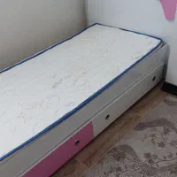 سرویس خواب نوجوان تمیز|تخت و سرویس خواب|شاهینشهر, خانه کارگر|دیوار