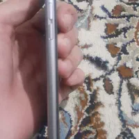 ایفون سیکس