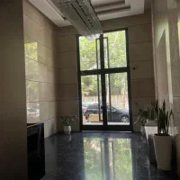 نیاوران / ۱۰۷ متر / طبقه ۴ / غرق نور