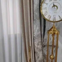 سایه والان شایندار