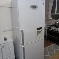 یخچال پارس کاملا تمیز