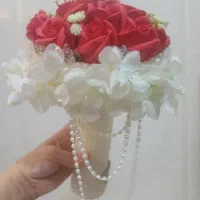 دسته گل عروس|گل مصنوعی|قم, قلعه کامکار|دیوار