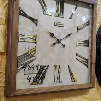 ساعت دیواری چوبی پاشا مربع