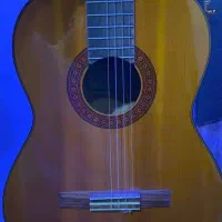 گیتار c70 سالم و تمیز