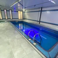 کاخ ویلای استخر دار