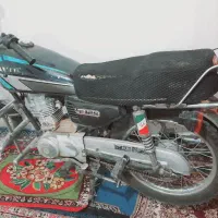 موتور ۱۲۵ در حد نو