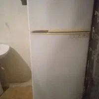 یخچال فروشی