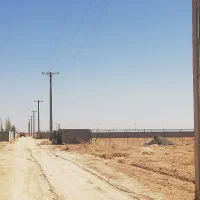 500 متر زمین کارگاه آب داره برق و گاز سرزمینها