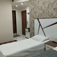 هتل آپارتمان ، تمیز ، نزدیک حرم|اجارهٔ کوتاهمدت آپارتمان و سوئیت|مشهد, عیدگاه|دیوار