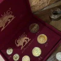 انواع وسایل قدیمی|کلکسیون اشیاء عتیقه|یزد, |دیوار