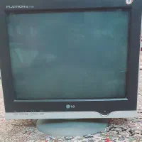 مانیتور قدیمی