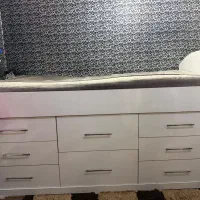 تخت کمد دار