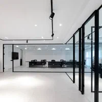 سیستم پارتیشن‌بندی شیشه‌ای سکوریت، پلی‌کربنات