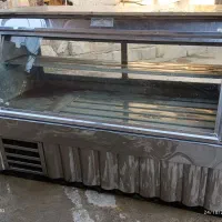 یخچال ویترینی مناسب نوشیدنی ..و کبابی