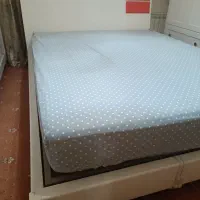 تخت خواب دو نفره مناسب تشک ۲ در ۱۶۰ (فروش فوری)|تخت و سرویس خواب|تهران, مجیدآباد|دیوار