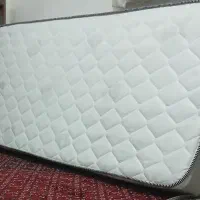 یک تشک یک نفره