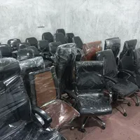 میز وصندلی اداری تمام صندلی‌ها استوک در حد نو|دفتر کار|مشهد, طلاب|دیوار