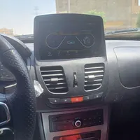 کوییک gxrl، سقف مشکی، رینگ آلومینوم، مانیتور ۱۱