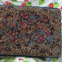 یک قالی دست بافت ۳/۴ ۶تا پشتی دست بافت|فرش|کرمان, |دیوار