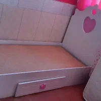 تخت یک نفره درحدنوتشک یکی کارکرده ویکی درحدنو