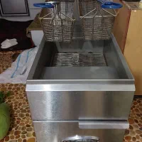 سرخکن|کافی‌شاپ و رستوران|رشت, سیا اسطلخ|دیوار