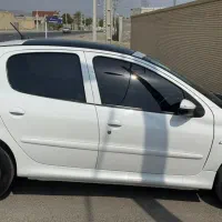 207پانا سقف شیشه 1402 بسیار تمیز