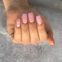 مدل کاشت و ترمیم ناخن