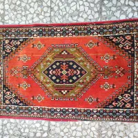 فرشچه سنتی طرح عشایری ترنج دار|گلیم، جاجیم، گبه|رشت, حمیدیان|دیوار