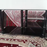 زیرتلویزیون شیشه ای درحدنو