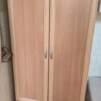 کمد چوبی در حد نو کشو دار