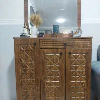 جاکفشی همراه با آیینه