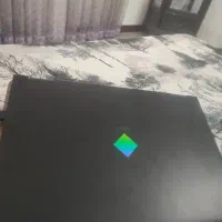 لپتاپ معاوضه با آیفون هم دارم