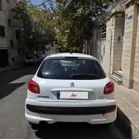 پژو ۲۰۷ سفید مدل ۹۹ / سقف پانا / فول رسیدگی