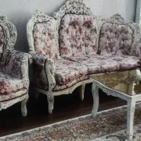 مبلمان به همراه میز نهار خوری