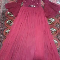 لباس مجلسی زنانه و کاپشن مردانه