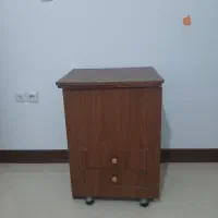 میز‌چرخ‌‌خیاطی‌مخفی