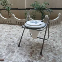 توالت فرنگی پایه فلزی