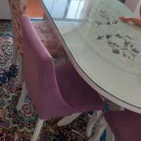 کتابی  غذاخوری