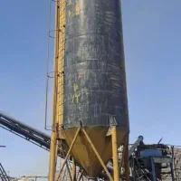 بچینگ یک متری راه ماشین و سیلو سیمان|ماشین‌آلات صنعتی|بافق, |دیوار