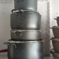 سرویس قابلمه چدن|ظروف پخت‌وپز|کنگاور, |دیوار