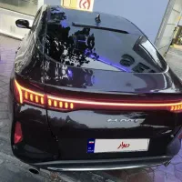 کی ام سی j7 بسیار کم کار و تمیز زیر قیمت