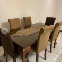 میز ناهار خوری ۶ نفره بسیار تمیز و سالم