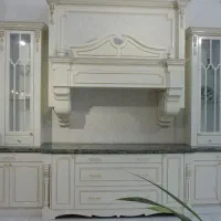 کابینت ساز کاملا ماهر