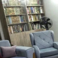 کتابخانه جادار