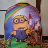 کیف مدرسه نو و چرخ کیف