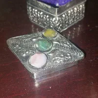 جعبه کوچک جواهر قدیمی