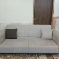 یک دست مبل ۸نفره همراه باعسلی