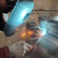 کارگر جوشکار